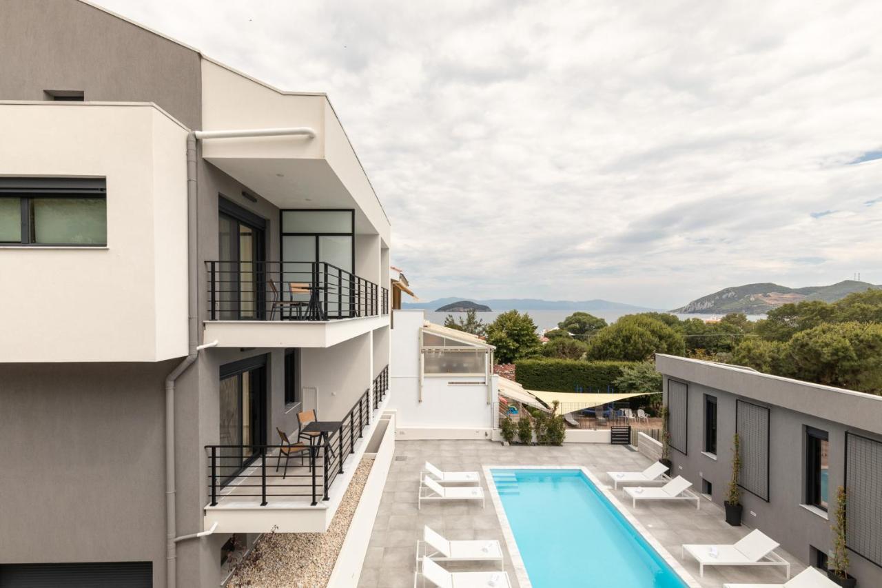 Cove Suites Nea Iraklitsa Экстерьер фото