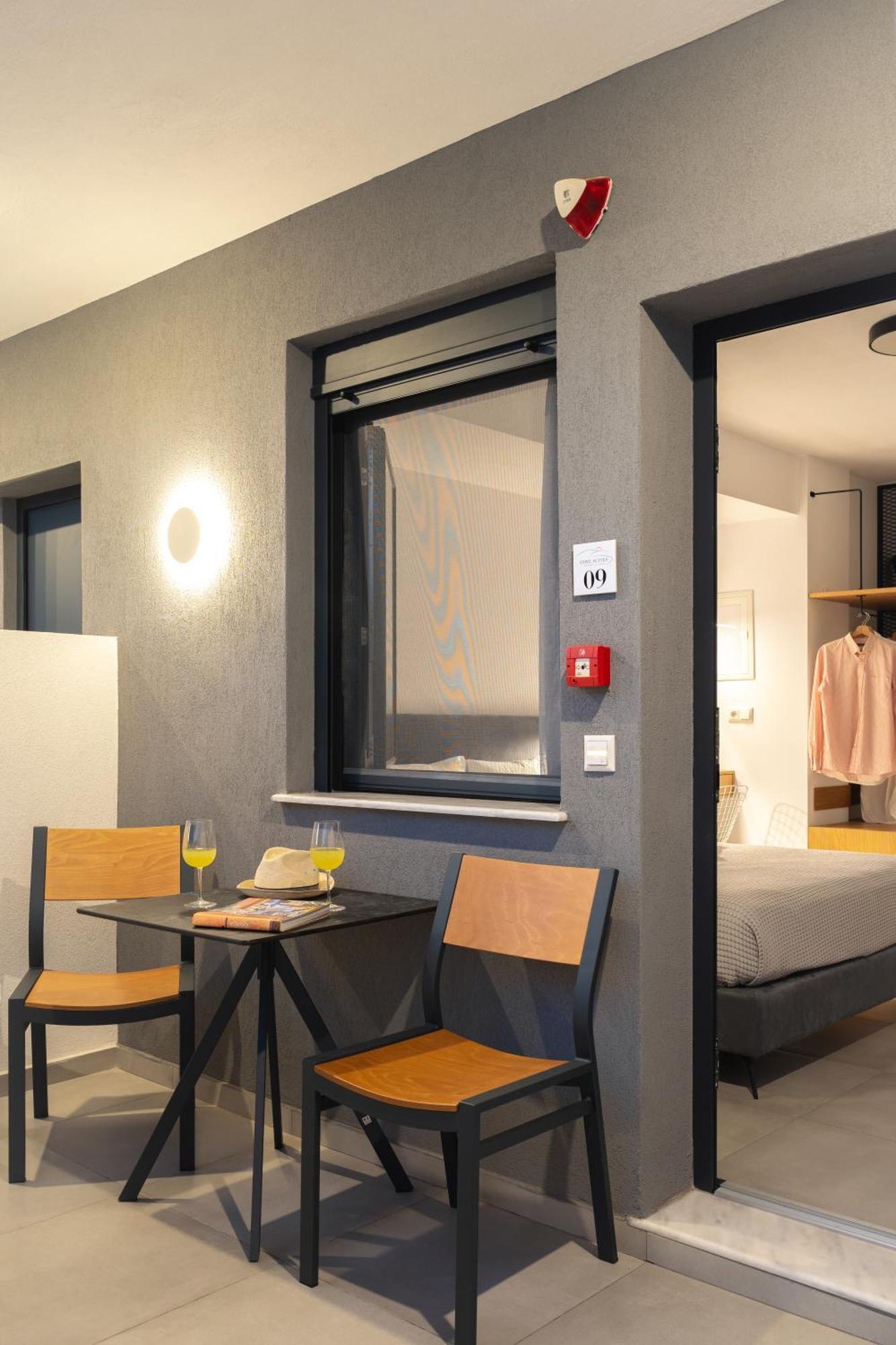 Cove Suites Nea Iraklitsa Экстерьер фото